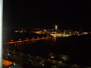 Niagra/Buffalo border.