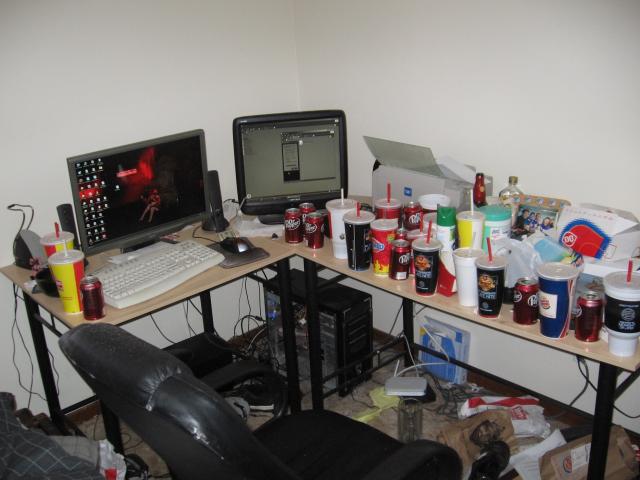Rogue's desk Messy
